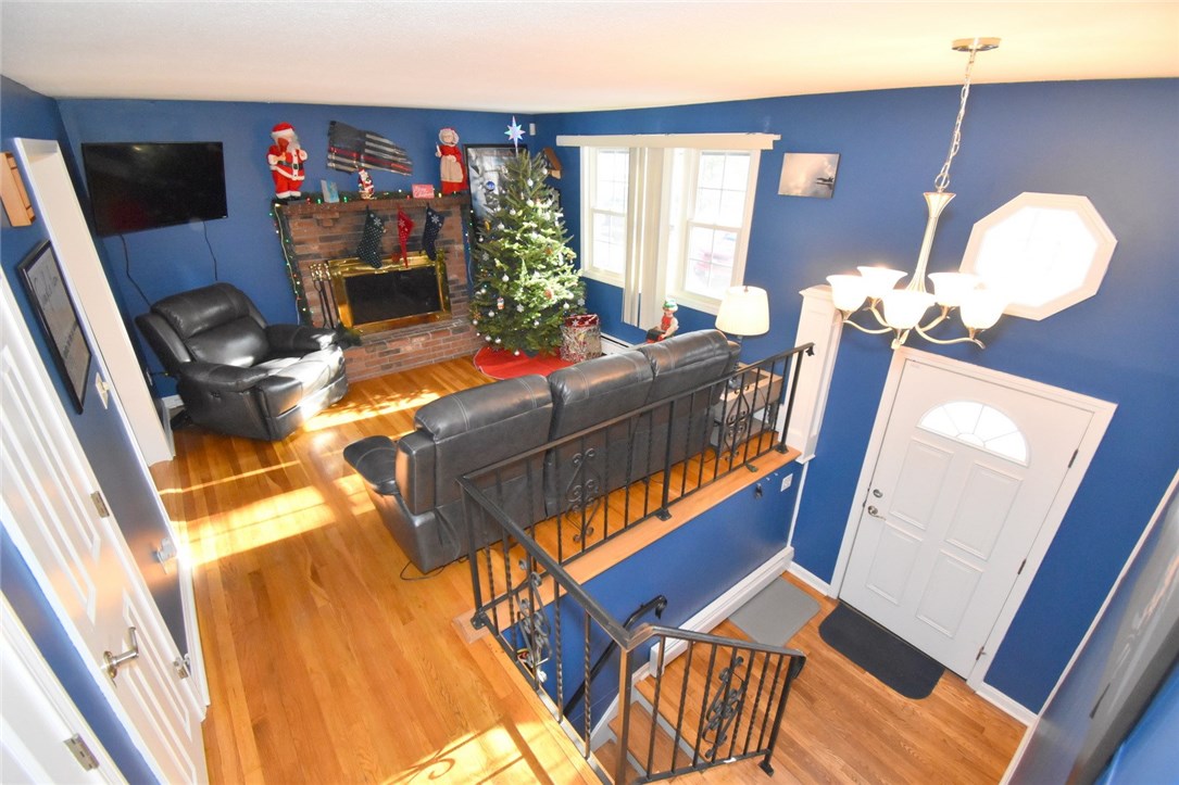 125 Sheffield Hill Road Exeter, RI 02822 - Photo 5 of 39