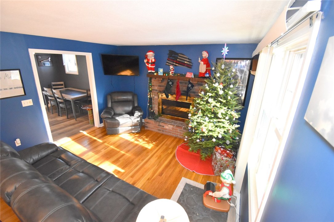 125 Sheffield Hill Road Exeter, RI 02822 - Photo 6 of 39