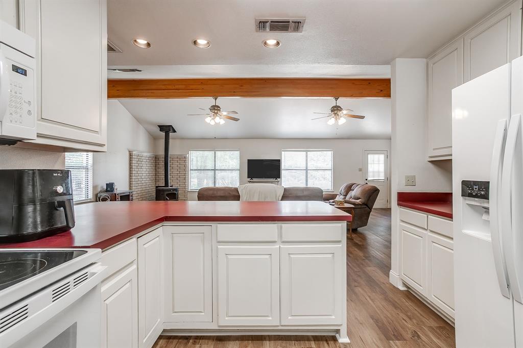 1110 Jones Road Weatherford, TX 76088 - Photo 15 of 36