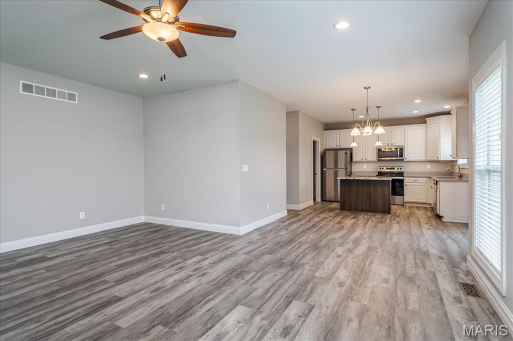 2906 Shirley Close Road Washington, MO 63090 - Photo 12 of 49