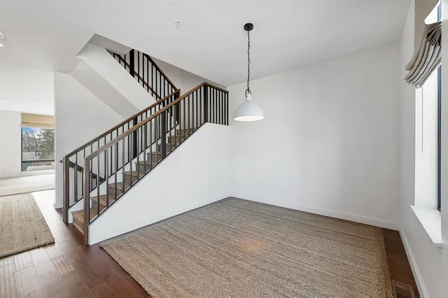 $999,900 | 1077 Brookwood Drive, Green Bay, WI 54304