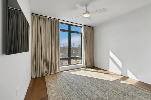 $999,900 | 1077 Brookwood Drive, Green Bay, WI 54304