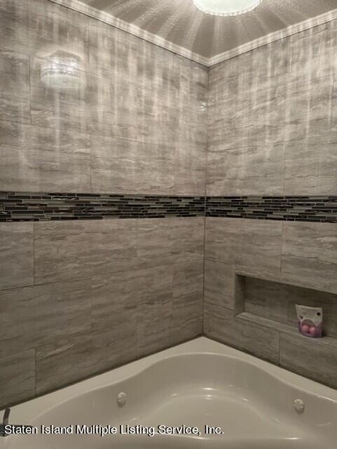24 Racal Court, Unit B2 Staten Island, NY 10314 - Photo 12 of 22 thumbnail_IMG_5885