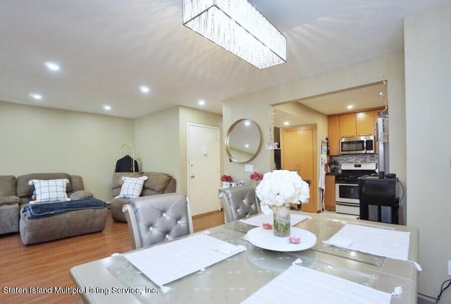 24 Racal Court, Unit B2 Staten Island, NY 10314 - Photo 3 of 22 dinning room 3