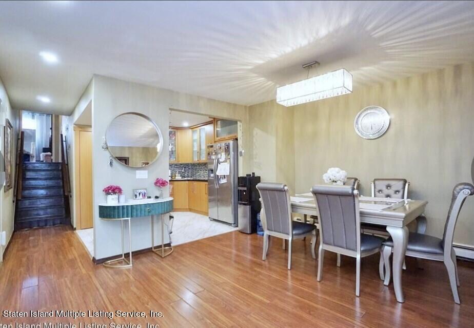 24 Racal Court, Unit B2 Staten Island, NY 10314 - Photo 5 of 22 dinning room2