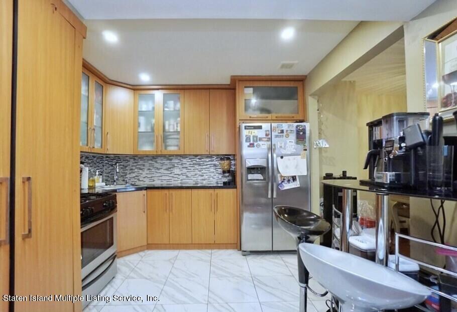 24 Racal Court, Unit B2 Staten Island, NY 10314 - Photo 7 of 22 kitchen 2