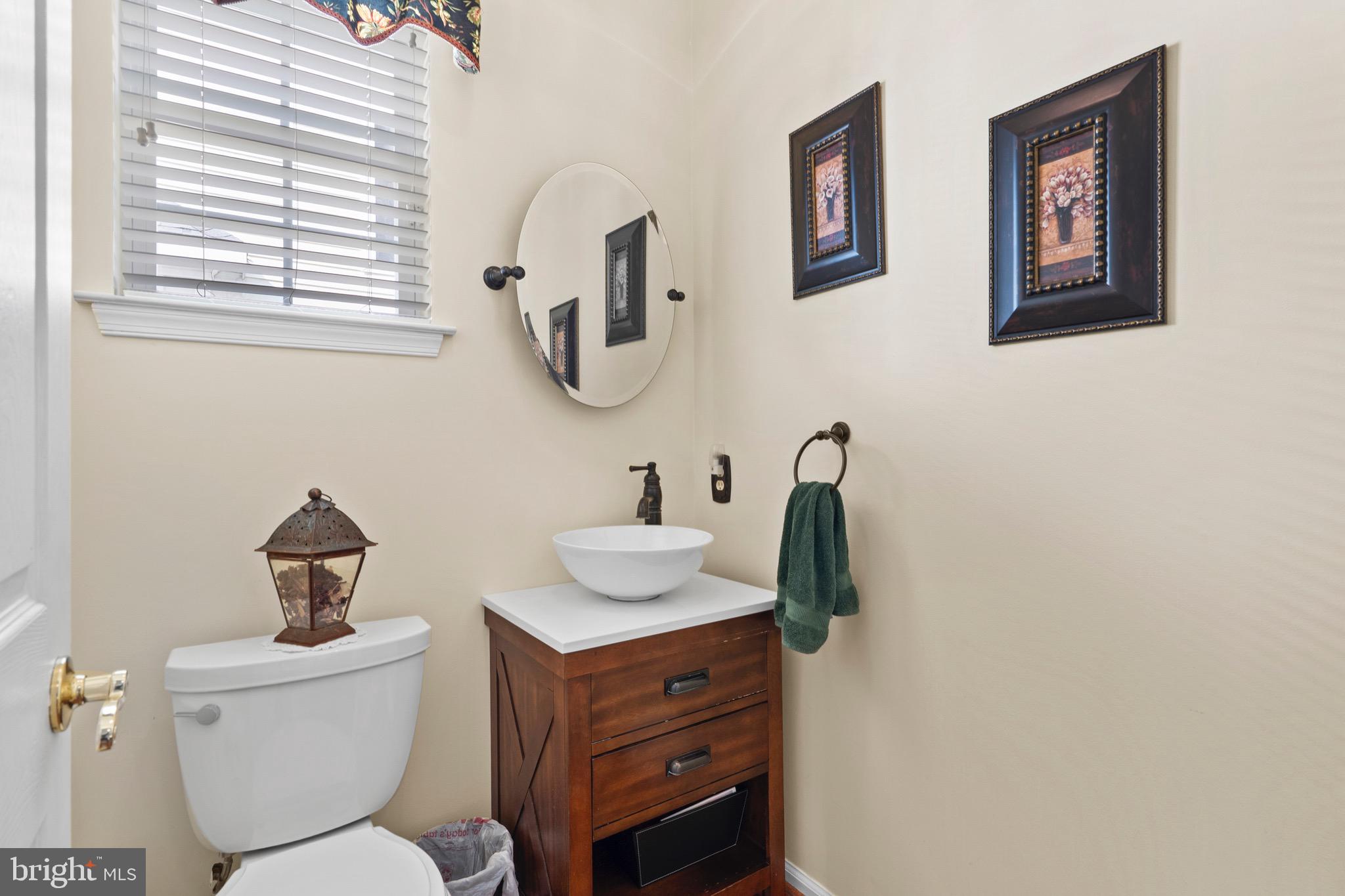 46 Valentine Road Warminster, PA 18974 - Photo 8 of 33 Gallery Image 8