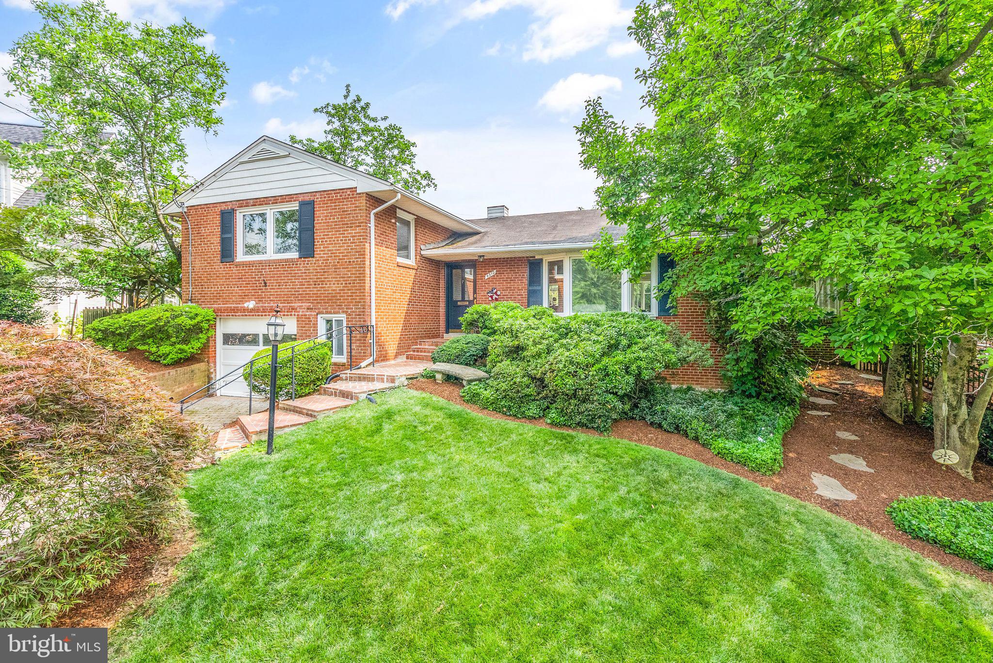 4312 37th Road North Arlington, VA 22207 - Photo 1 of 60 Gallery Image 1