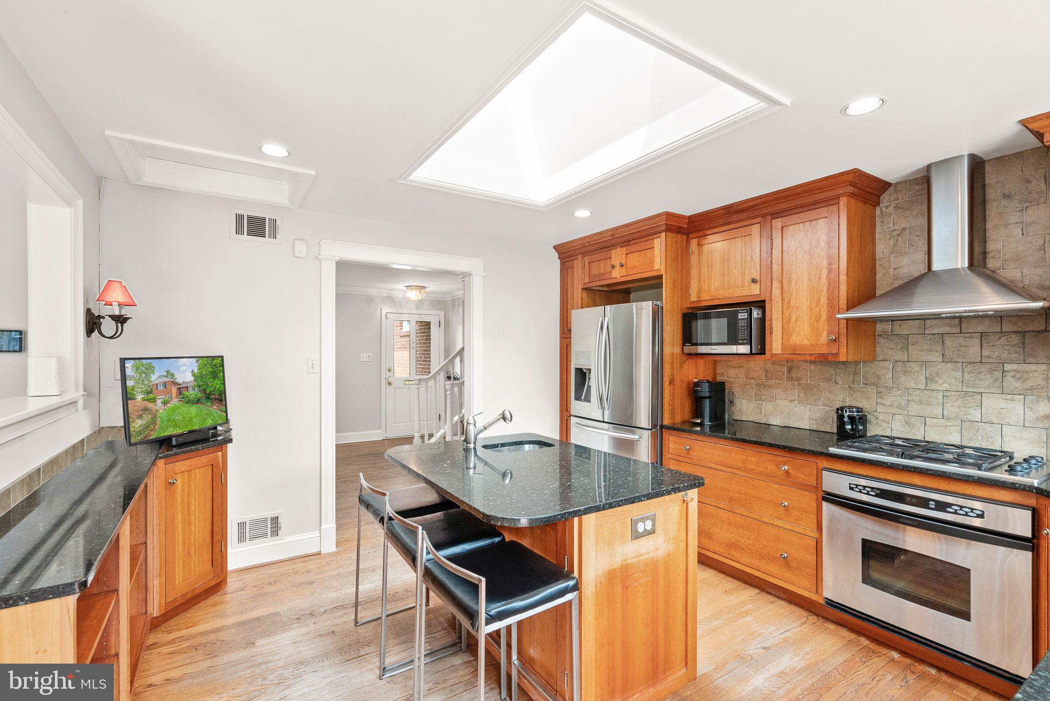4312 37th Road North Arlington, VA 22207 - Photo 11 of 60 Gallery Image 11