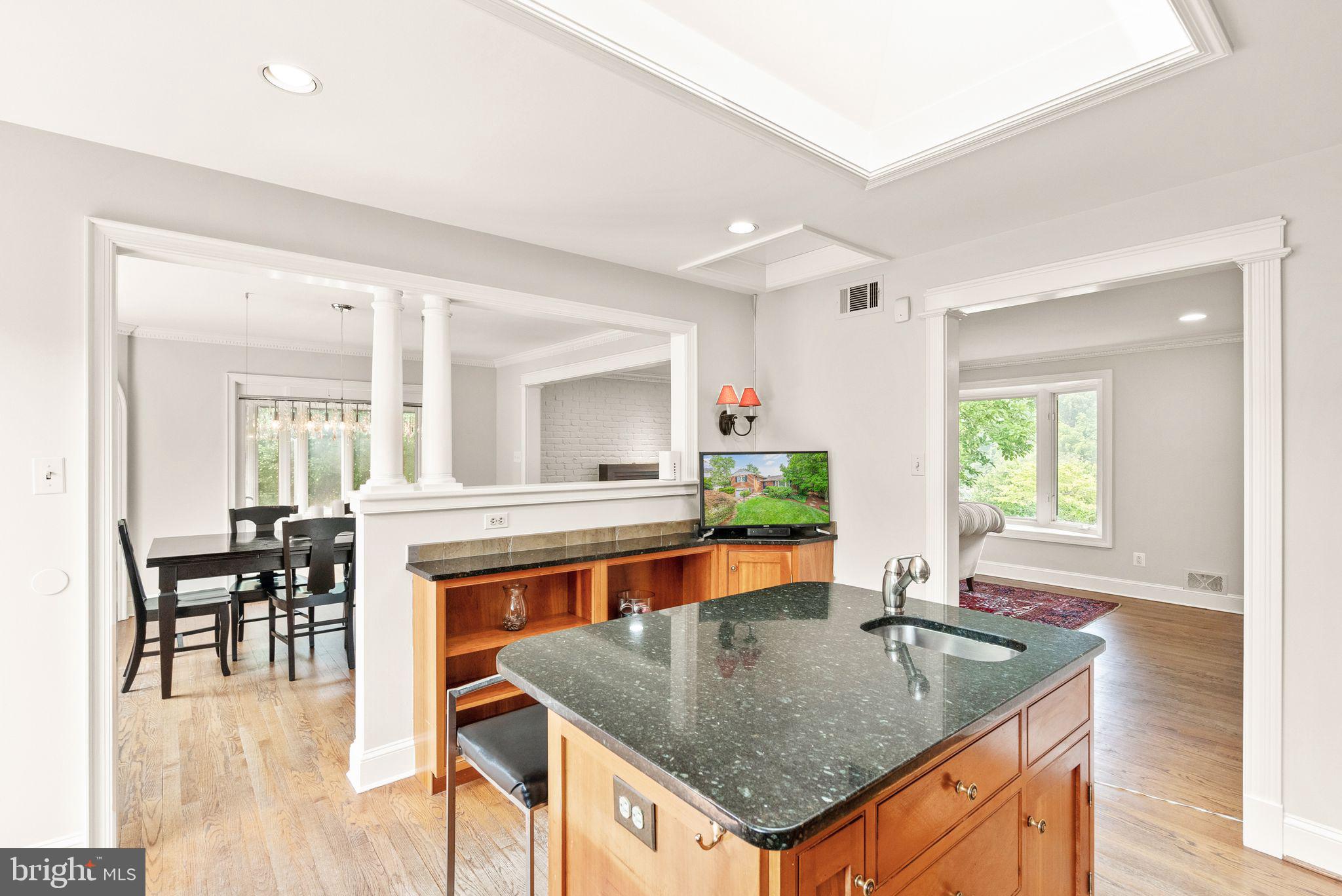 4312 37th Road North Arlington, VA 22207 - Photo 12 of 60 Gallery Image 12