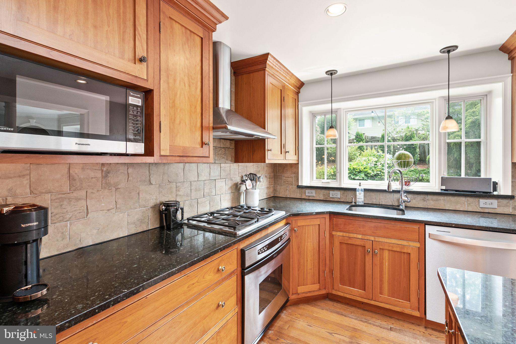 4312 37th Road North Arlington, VA 22207 - Photo 14 of 60 Gallery Image 14