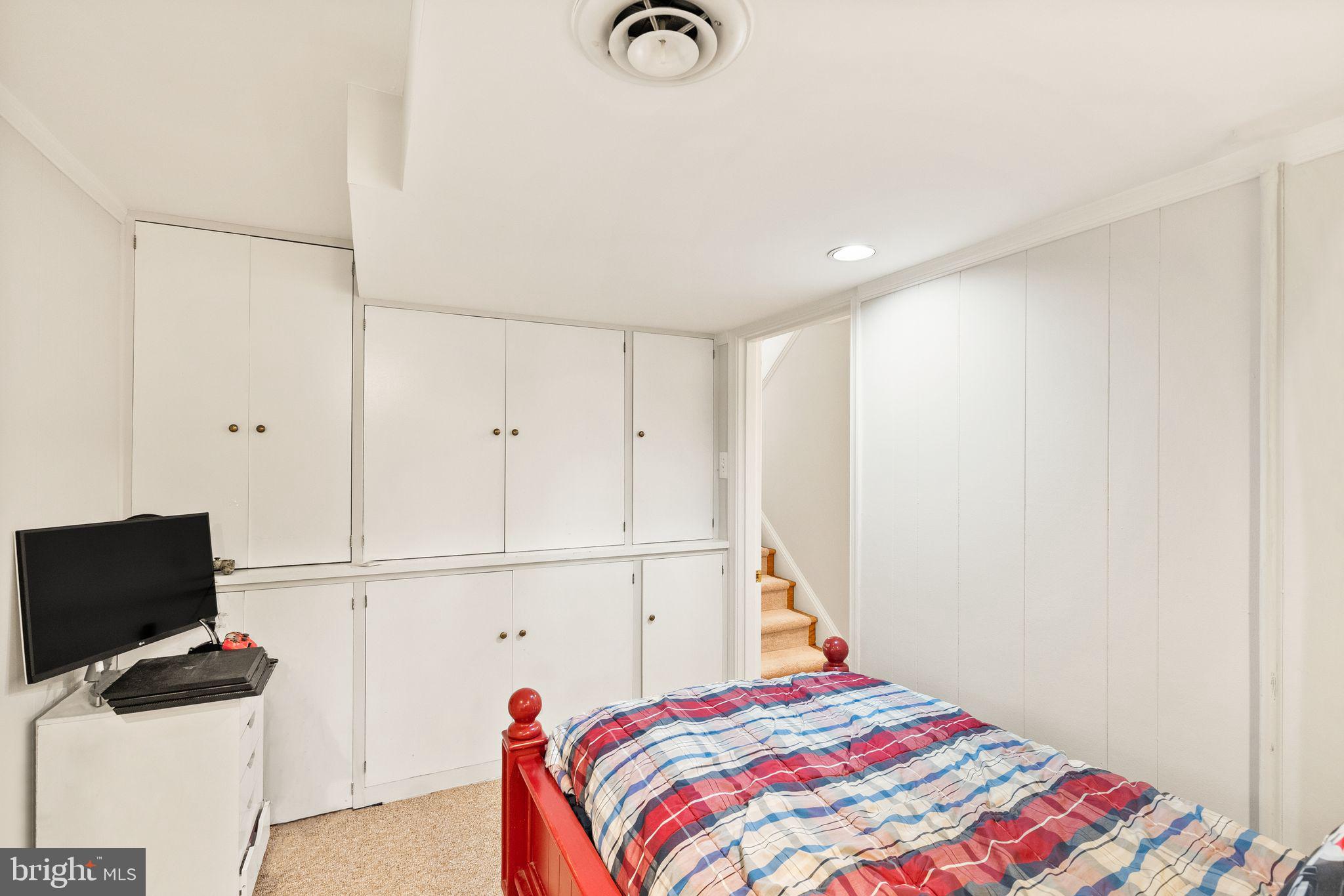 4312 37th Road North Arlington, VA 22207 - Photo 39 of 60 Gallery Image 39