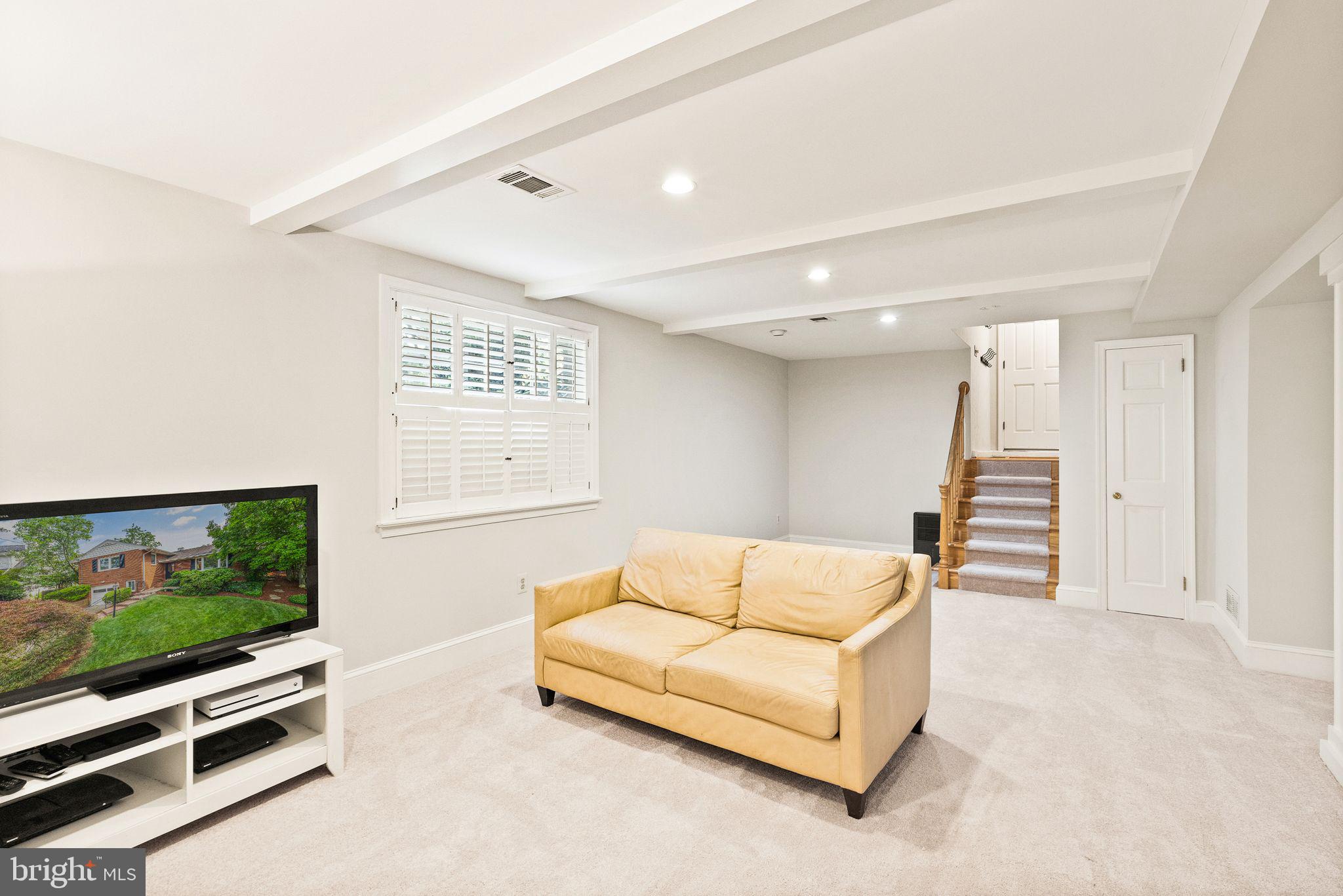 4312 37th Road North Arlington, VA 22207 - Photo 45 of 60 Gallery Image 45