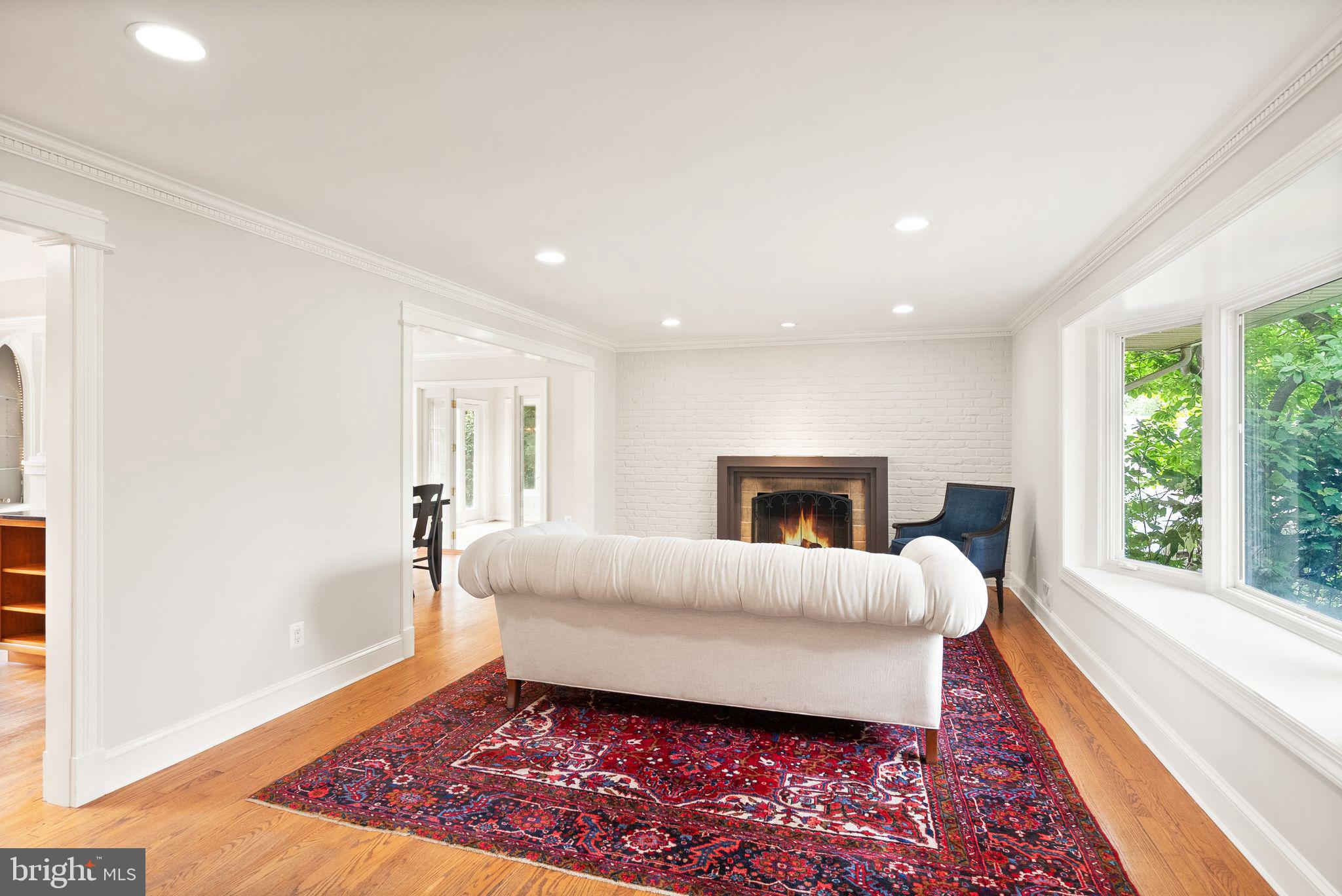 4312 37th Road North Arlington, VA 22207 - Photo 5 of 60 Gallery Image 5