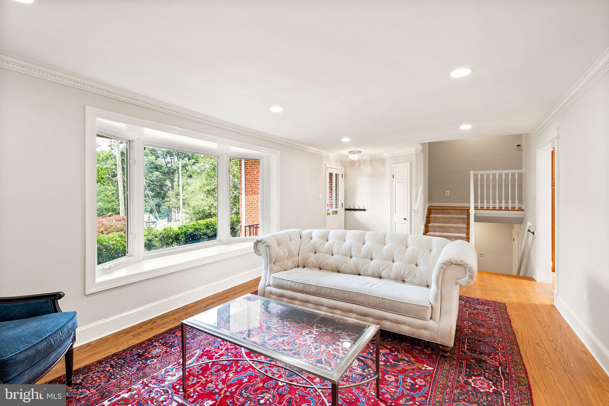 4312 37th Road North Arlington, VA 22207 - Photo 9 of 60 Gallery Image 9