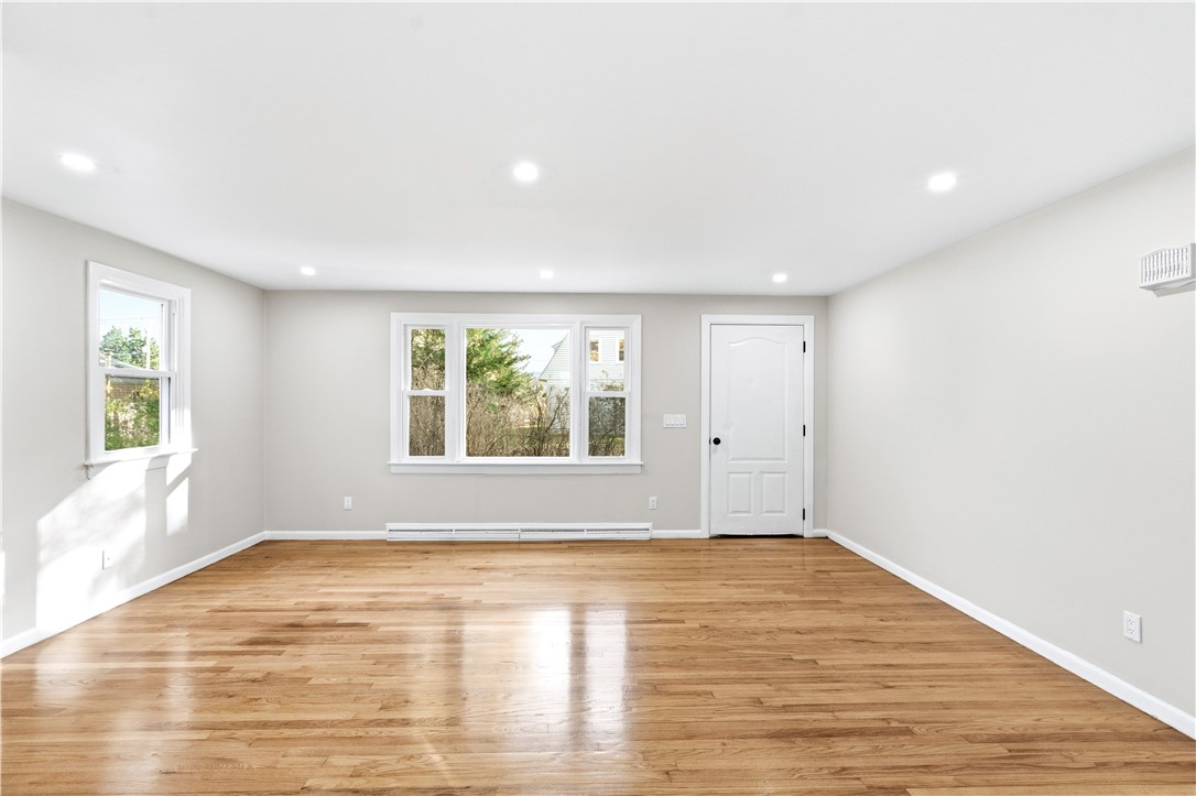 1851 West Shore Road Warwick, RI 02889 - Photo 13 of 22 Gallery Image 13
