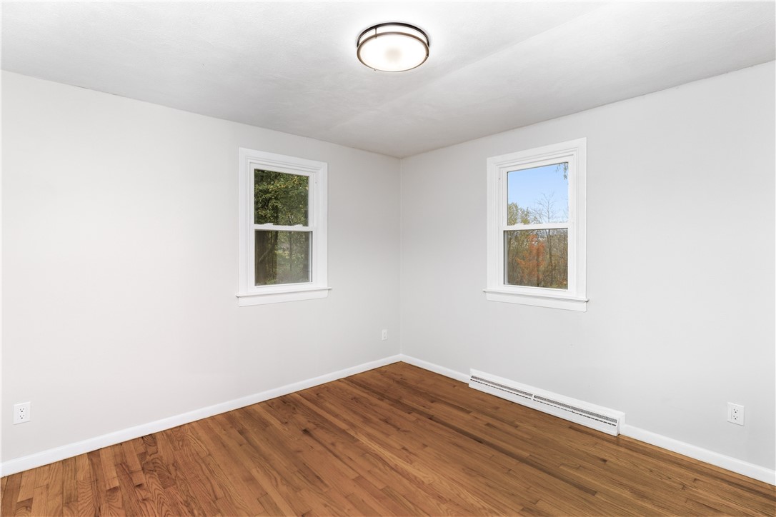 1851 West Shore Road Warwick, RI 02889 - Photo 19 of 22 Gallery Image 19