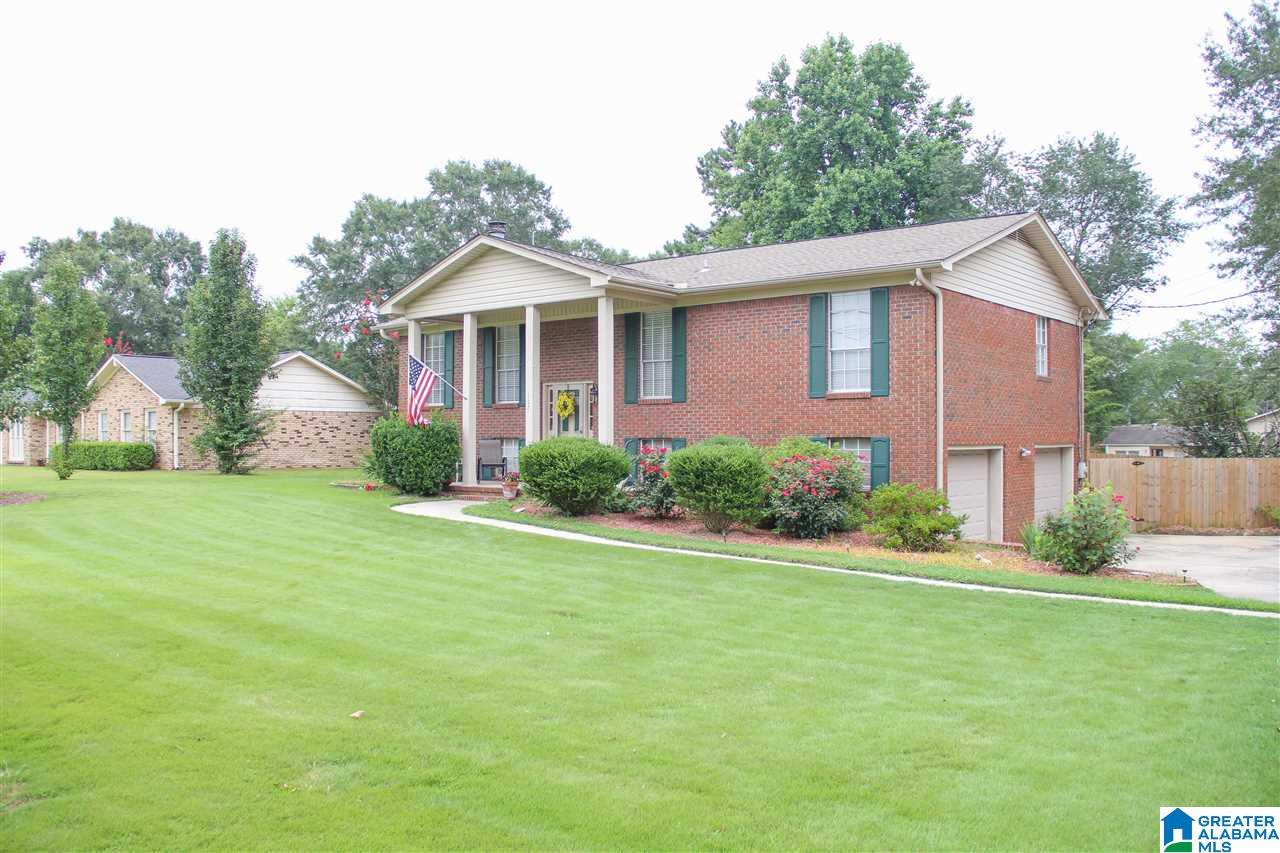 1127 7th Avenue Southwest Alabaster, AL 35007 - Photo 2 of 32