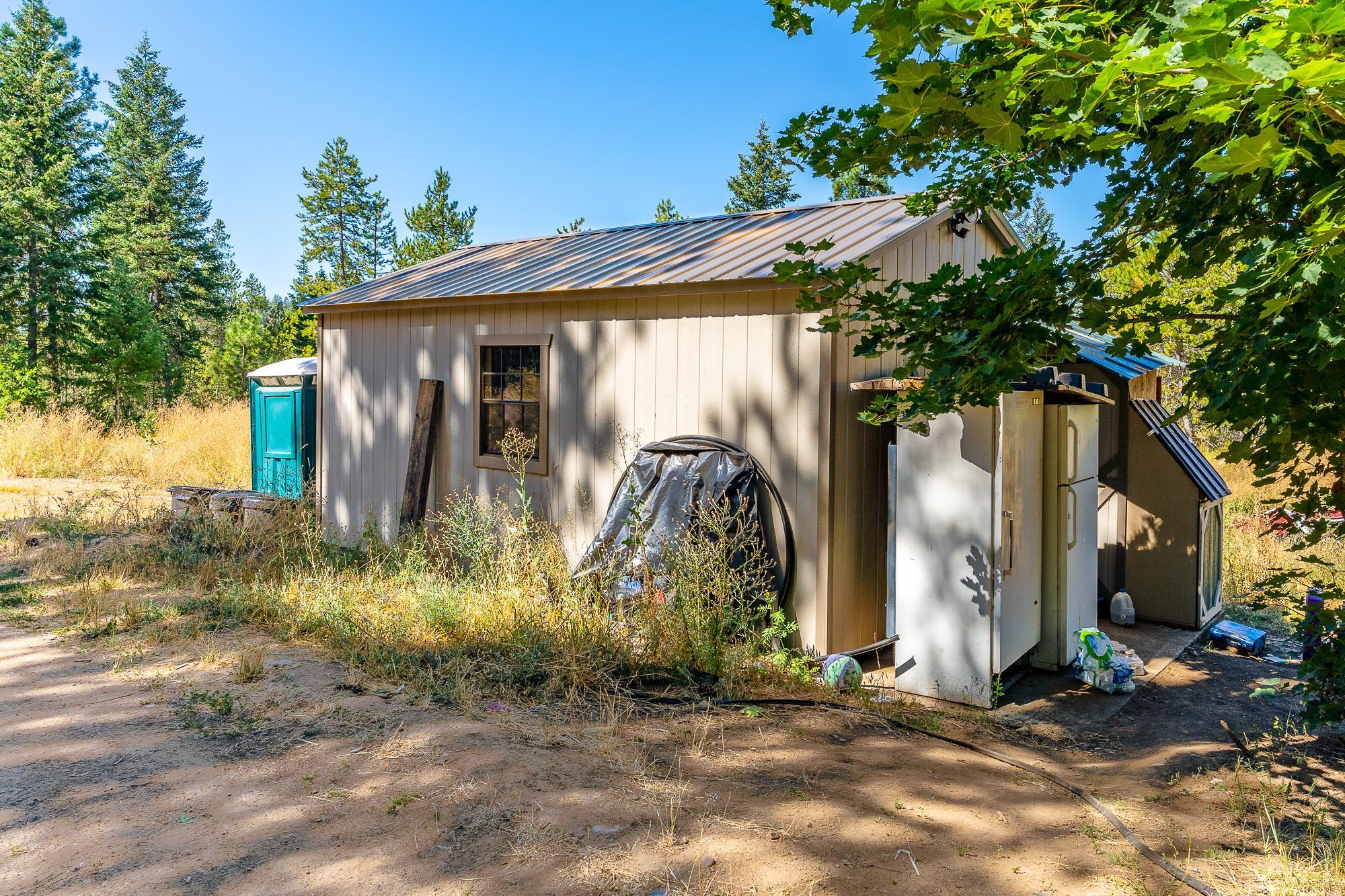 1101 Scotia Road Newport, WA 99156 - Photo 7 of 20