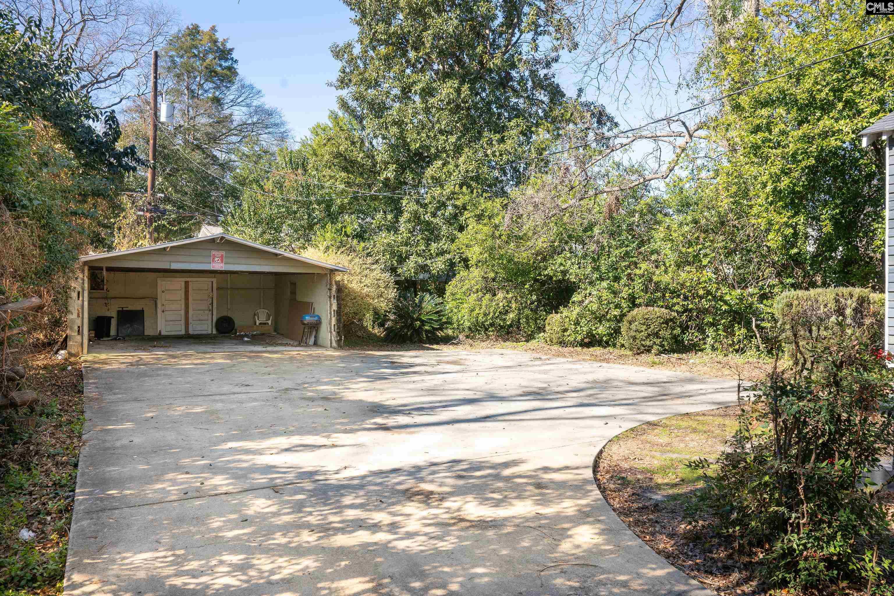 2227 Bull Street Columbia, SC 29201 - Photo 37 of 38 a front view of a house with a garden