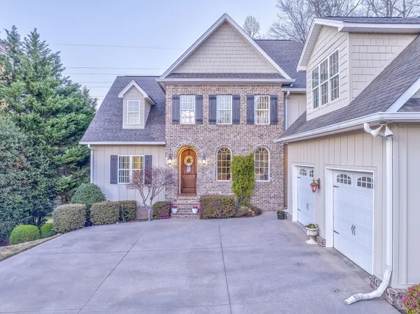 $789,000 | 1801 St Ives Place, Dalton, GA 30720