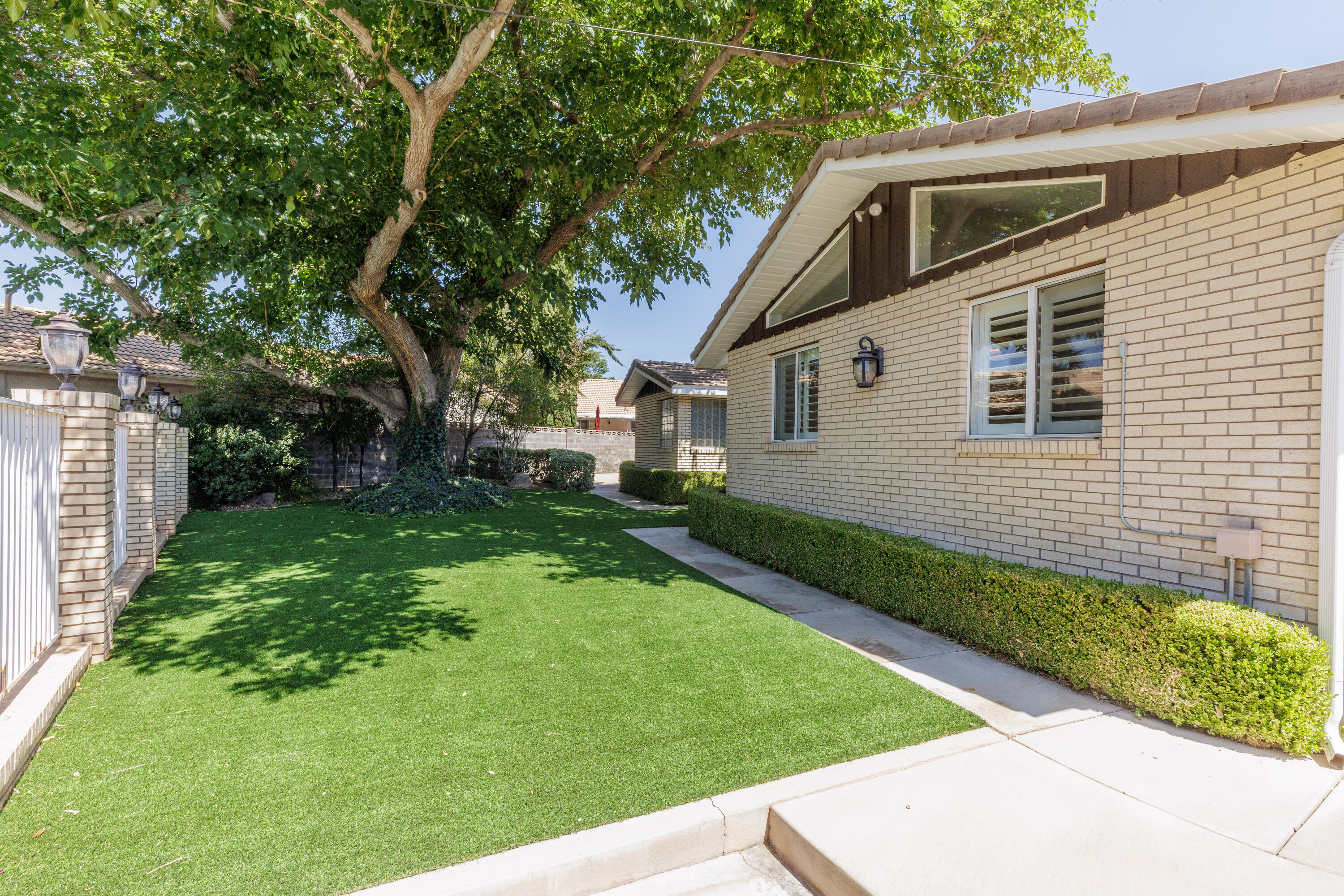 539 Diagonal Street St. George, UT 84770 - Photo 31 of 40 32 - Backyard