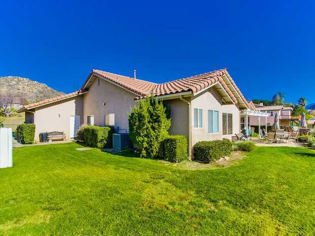 26009 Matlin Road Ramona, CA 92065 - Photo 21 of 25 Gallery Image 21