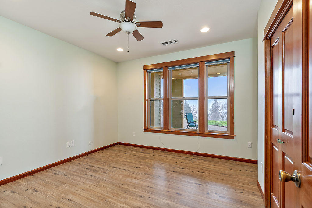 507 Hummingbird Lane Talent, OR 97540 - Photo 30 of 46 HL(68)