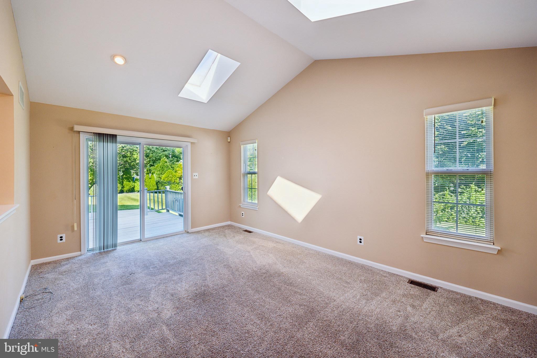 21 Hollybrook Drive Sewell, NJ 08080 - Photo 13 of 32