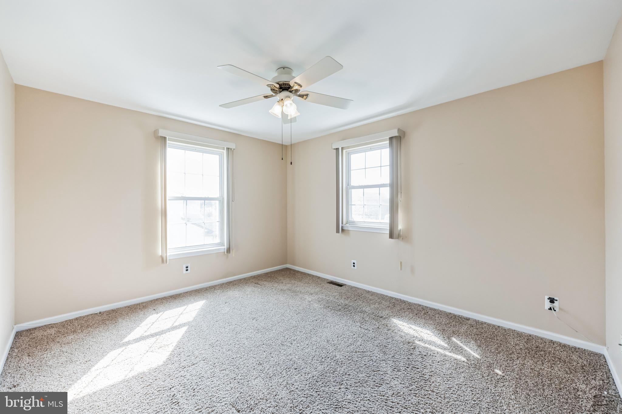 21 Hollybrook Drive Sewell, NJ 08080 - Photo 23 of 32