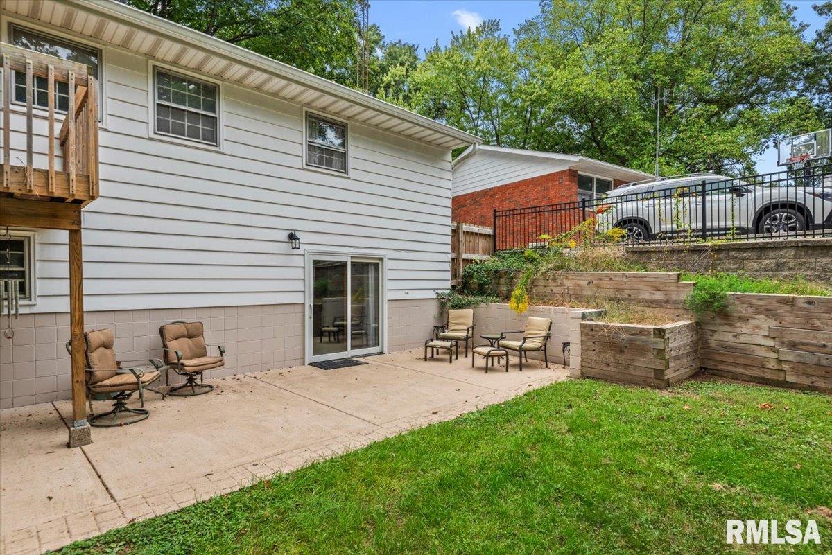 816 Independence Ridge Springfield, IL 62702 - Photo 41 of 45 Gallery Image 41