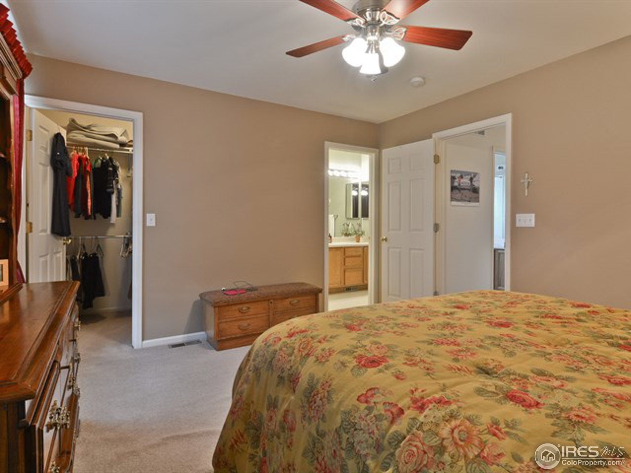 1221 Trail Ridge Road Longmont, CO 80504 - Photo 13 of 23