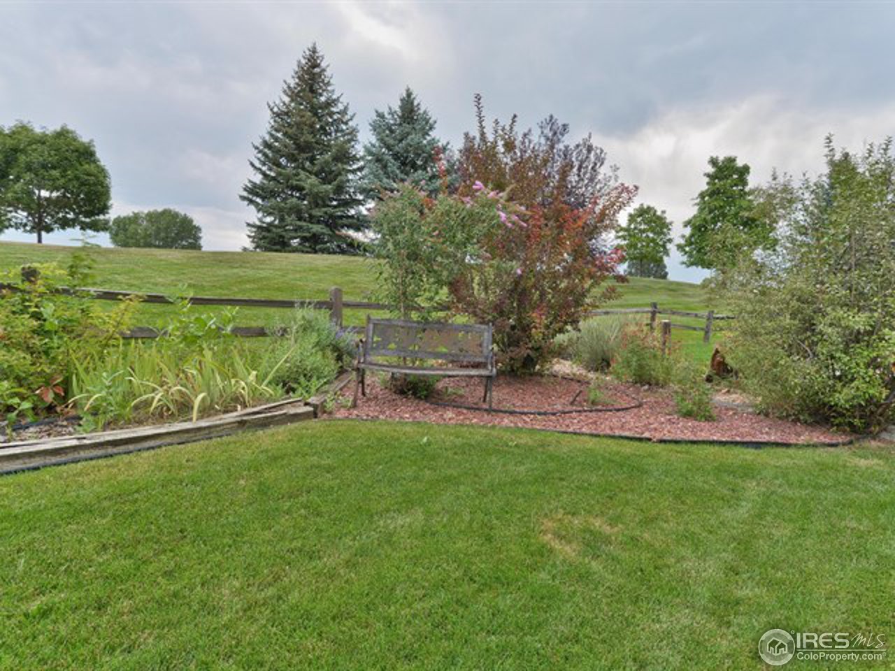 1221 Trail Ridge Road Longmont, CO 80504 - Photo 21 of 23
