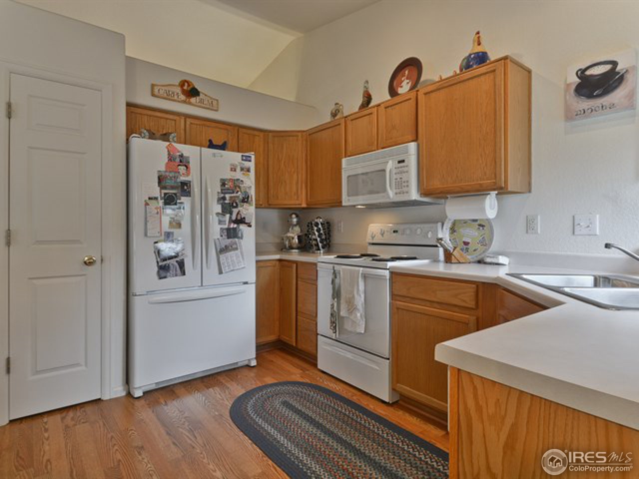 1221 Trail Ridge Road Longmont, CO 80504 - Photo 7 of 23