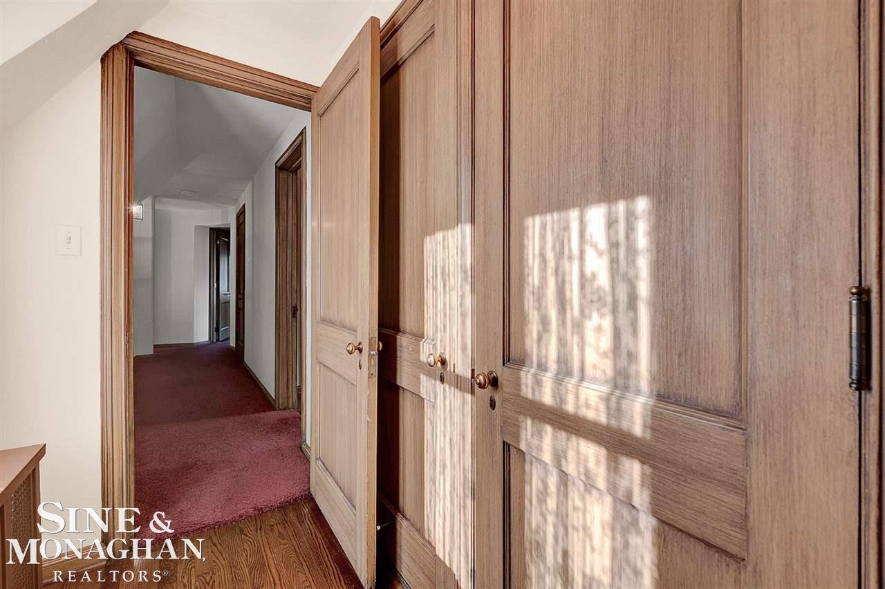 65 Moran Road Grosse Pointe Farms, MI 48236 - Photo 20 of 37