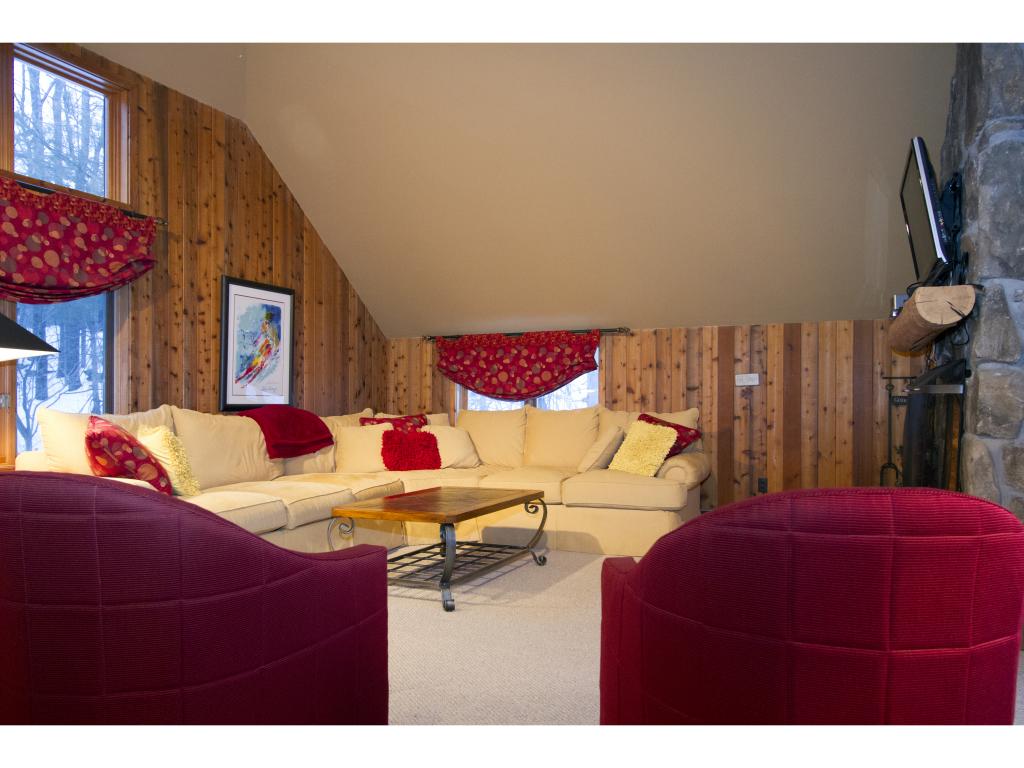 D-1 Cobble Ridge Road, Unit D1 Winhall, VT 05340 - Photo 2 of 12