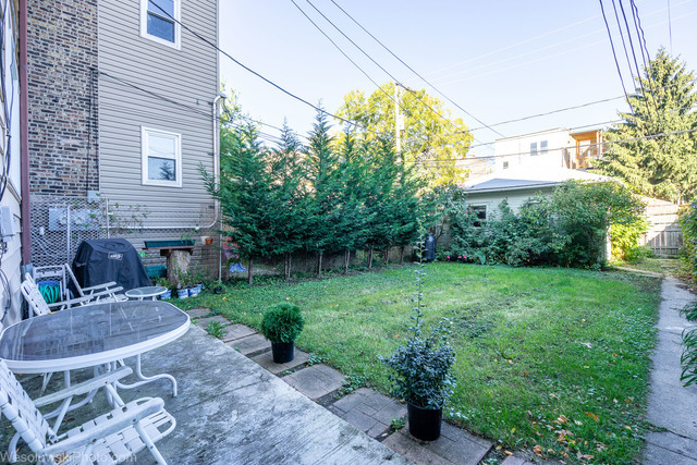 Undisclosed Address Chicago, IL 60622 - Photo 3 of 9