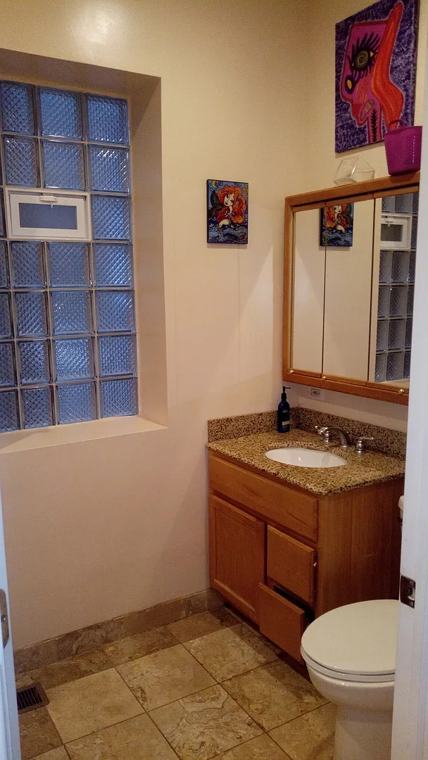 Undisclosed Address Chicago, IL 60622 - Photo 8 of 9