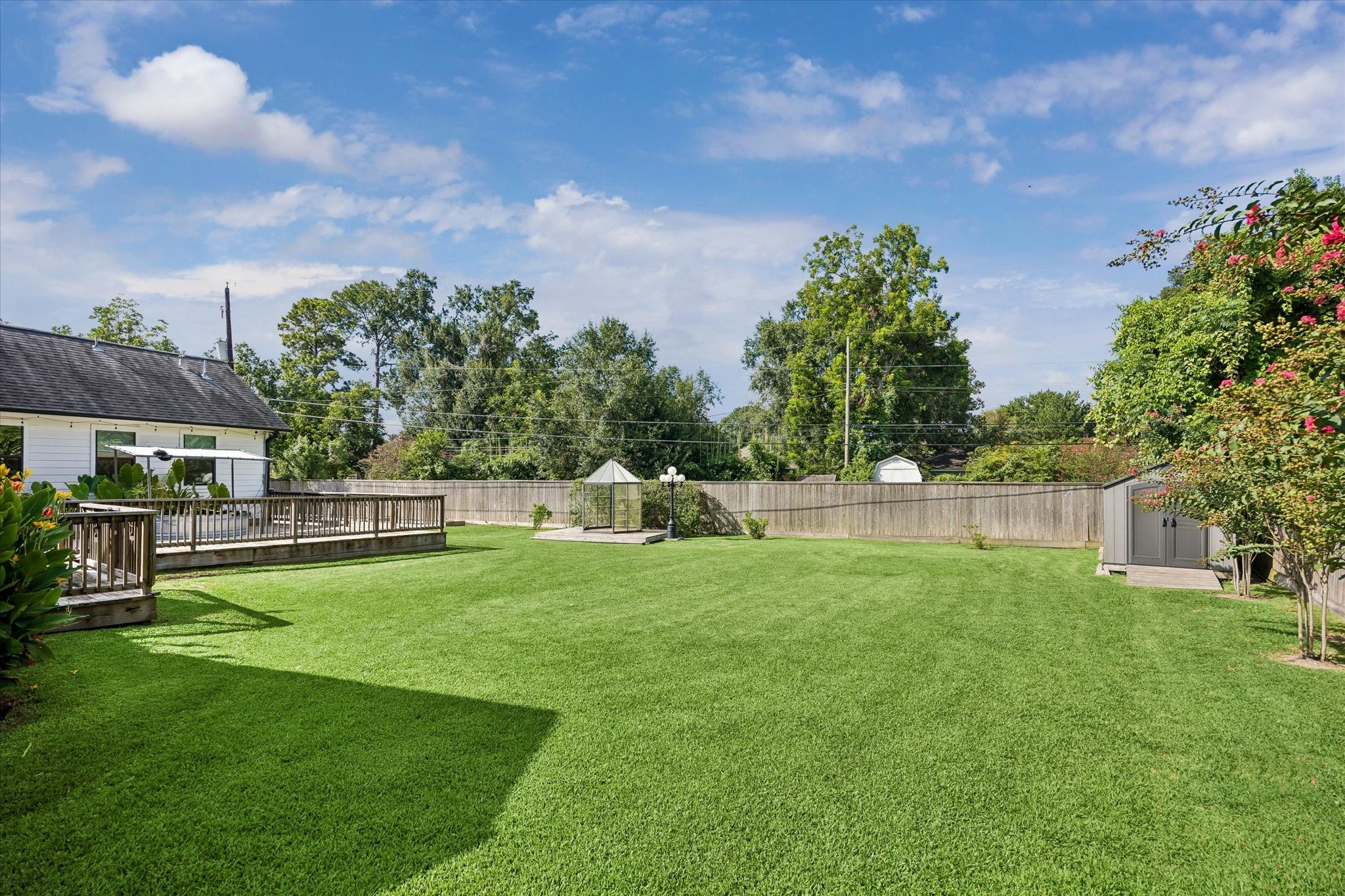 9333 Spring Branch Drive Houston, TX 77080 - Photo 17 of 50 Gallery Image 17