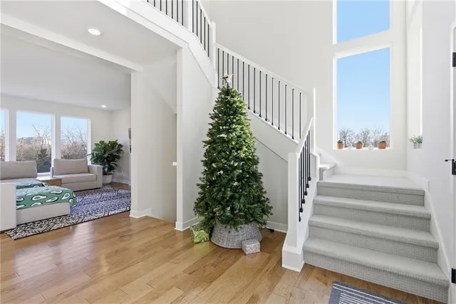 $639,000 | 305 Woodview Drive, Raymore, MO 64083