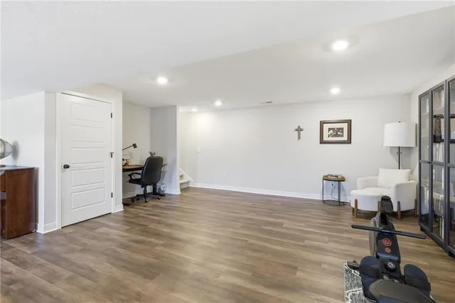 $639,000 | 305 Woodview Drive, Raymore, MO 64083