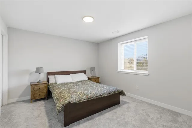 $639,000 | 305 Woodview Drive, Raymore, MO 64083