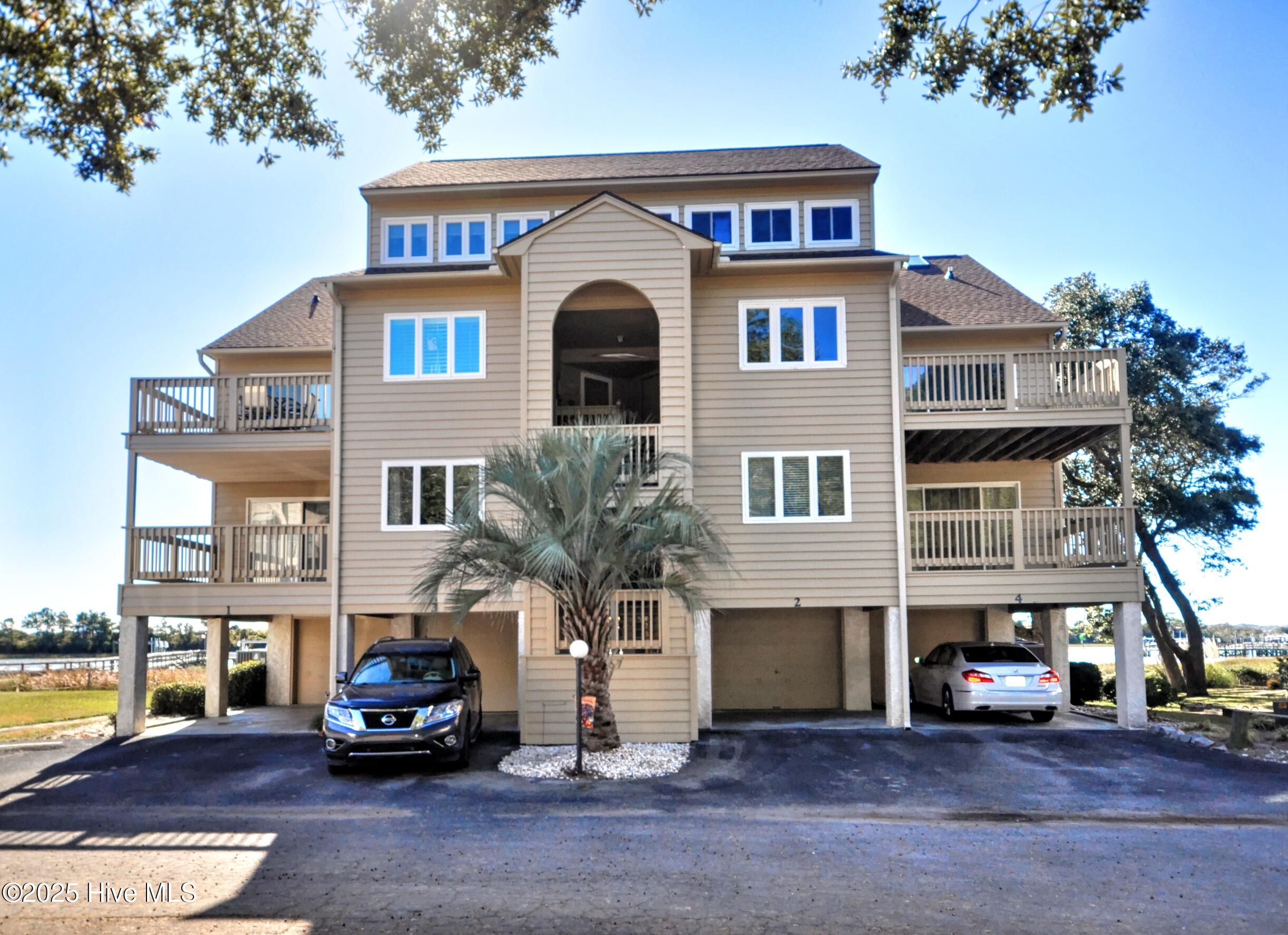 1767 Harborage Drive Southwest, Unit 2 Ocean Isle Beach, NC 28469 - Photo 4 of 39 Exterior
