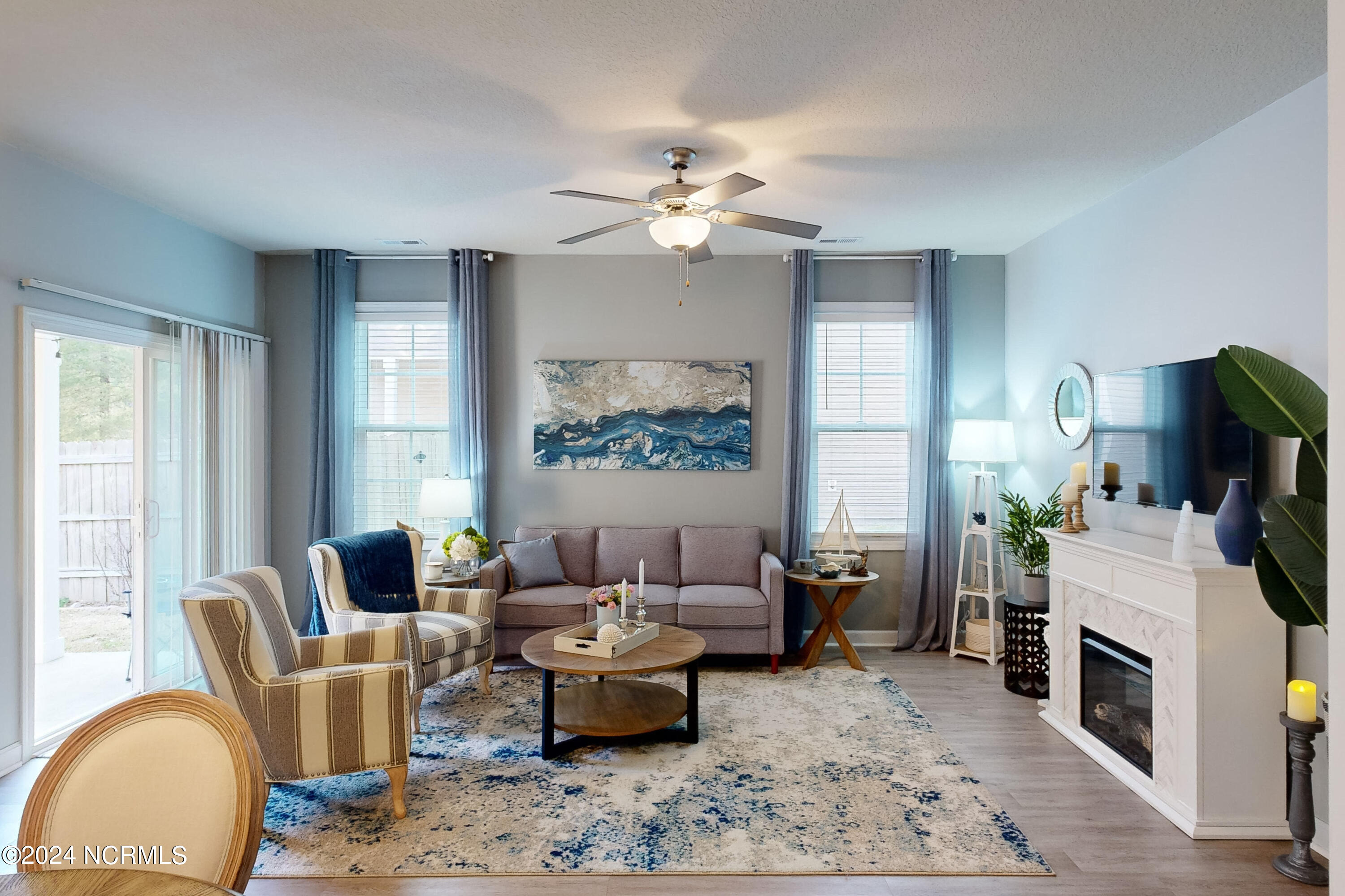 364 Frisco Way Holly Ridge, NC 28445 - Photo 10 of 44 364 Frisco Way - Interiors_2