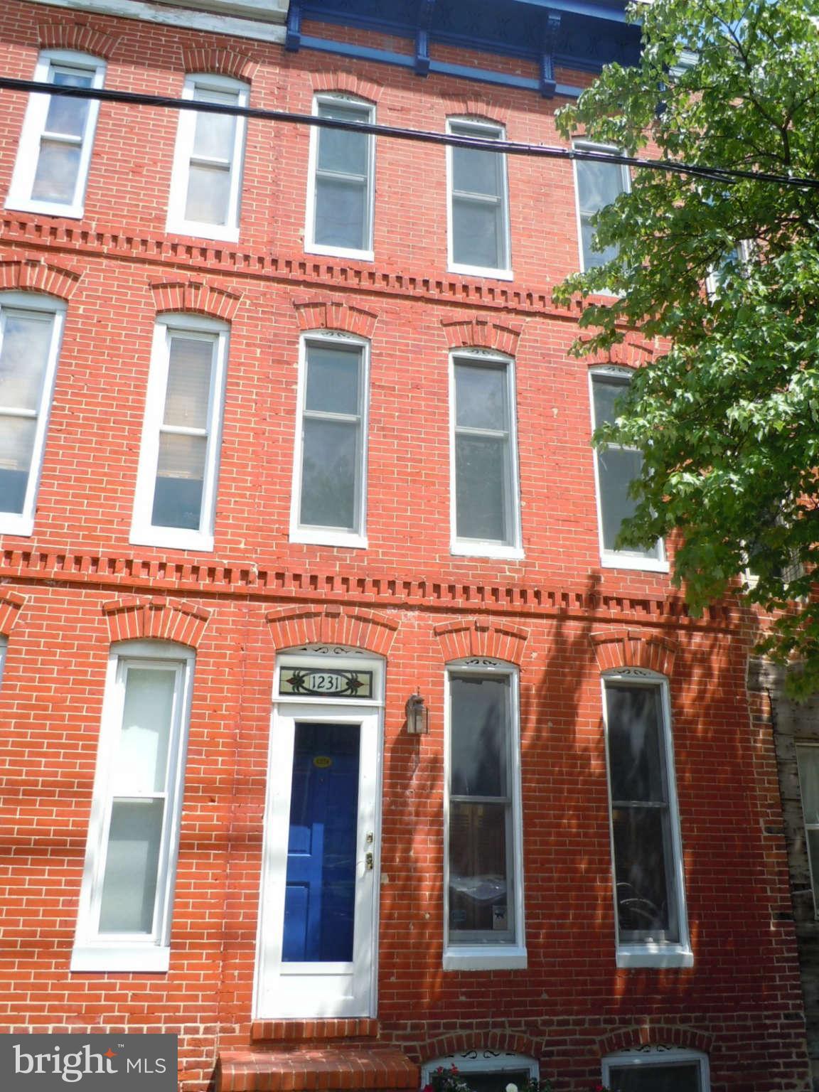 1231 Riverside Avenue Baltimore, MD 21230 - Photo 1 of 30 Exterior (Front)
