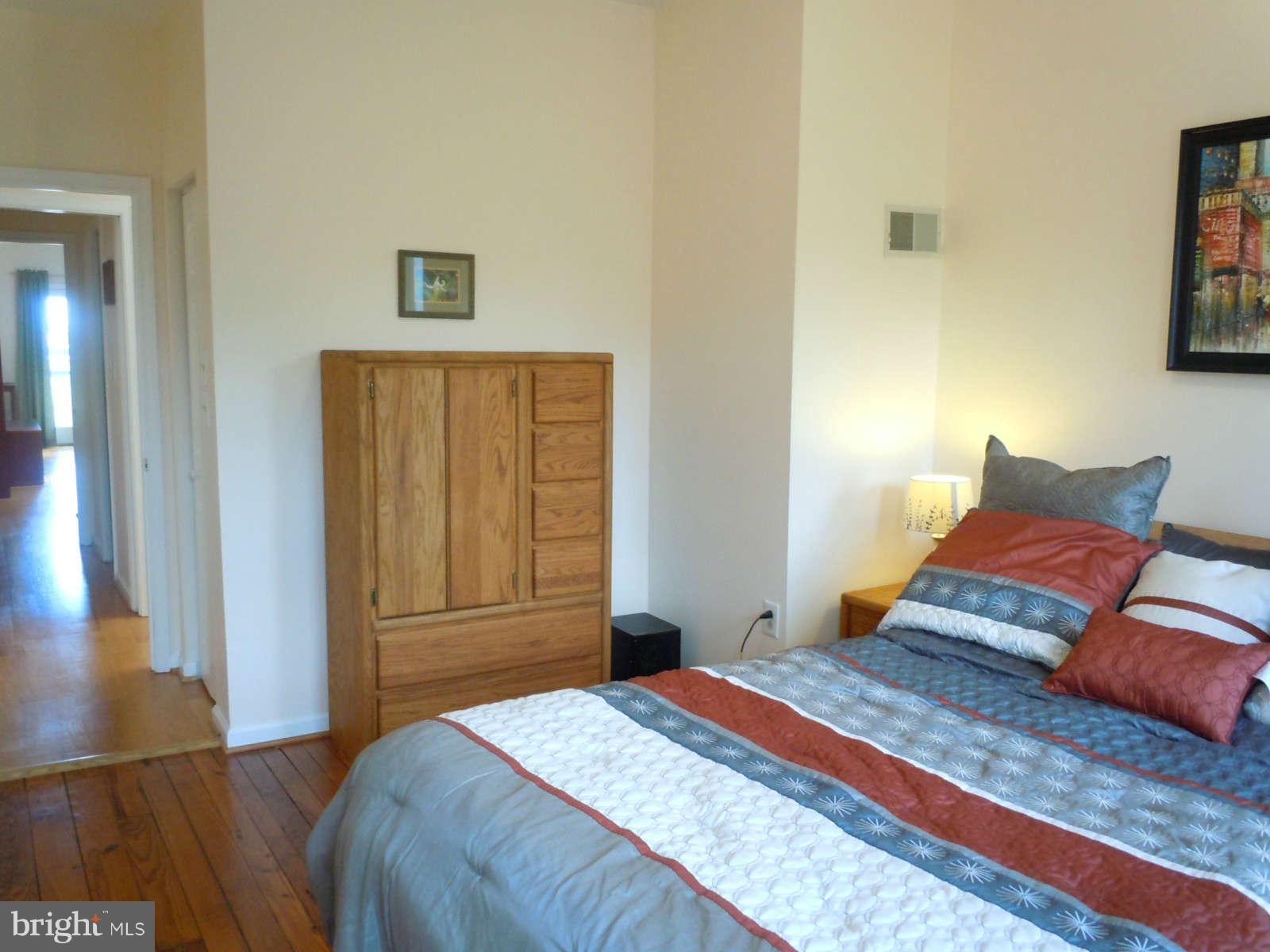 1231 Riverside Avenue Baltimore, MD 21230 - Photo 21 of 30 Bedroom