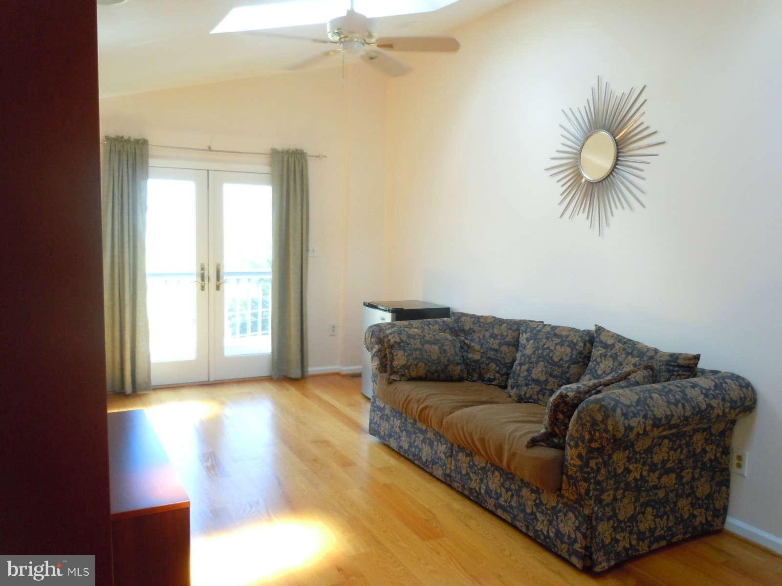 1231 Riverside Avenue Baltimore, MD 21230 - Photo 25 of 30 Bedroom (Master)