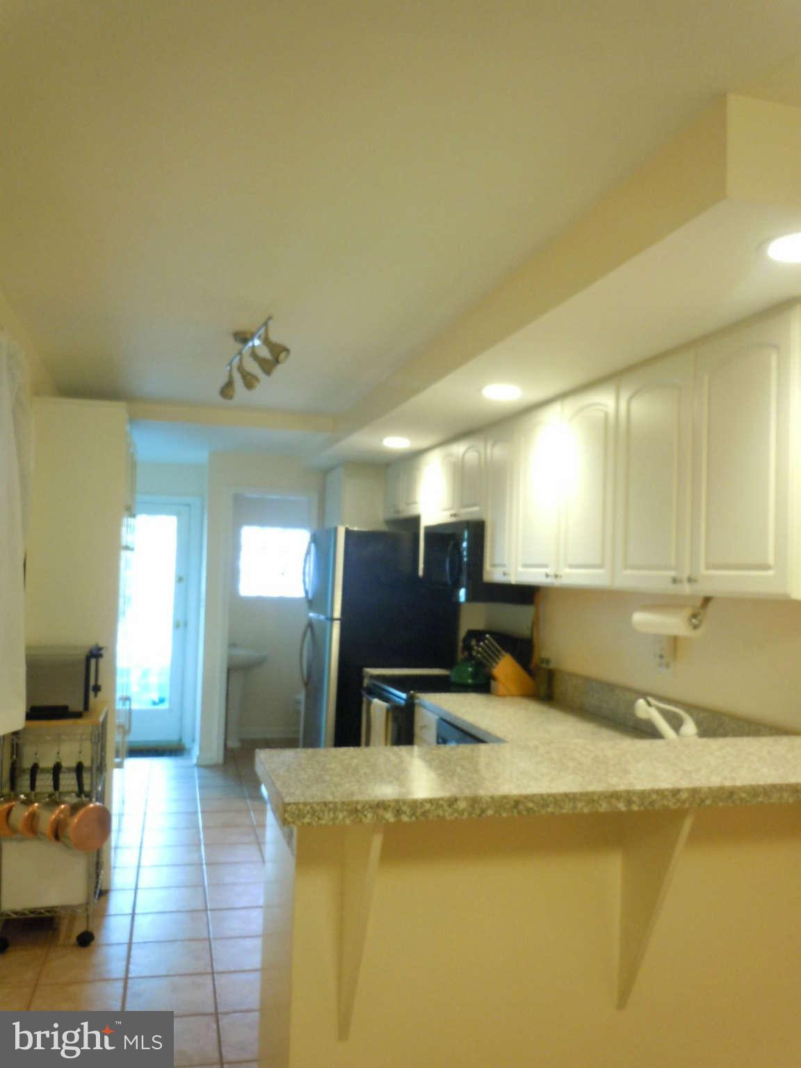 1231 Riverside Avenue Baltimore, MD 21230 - Photo 7 of 30 Kitchen