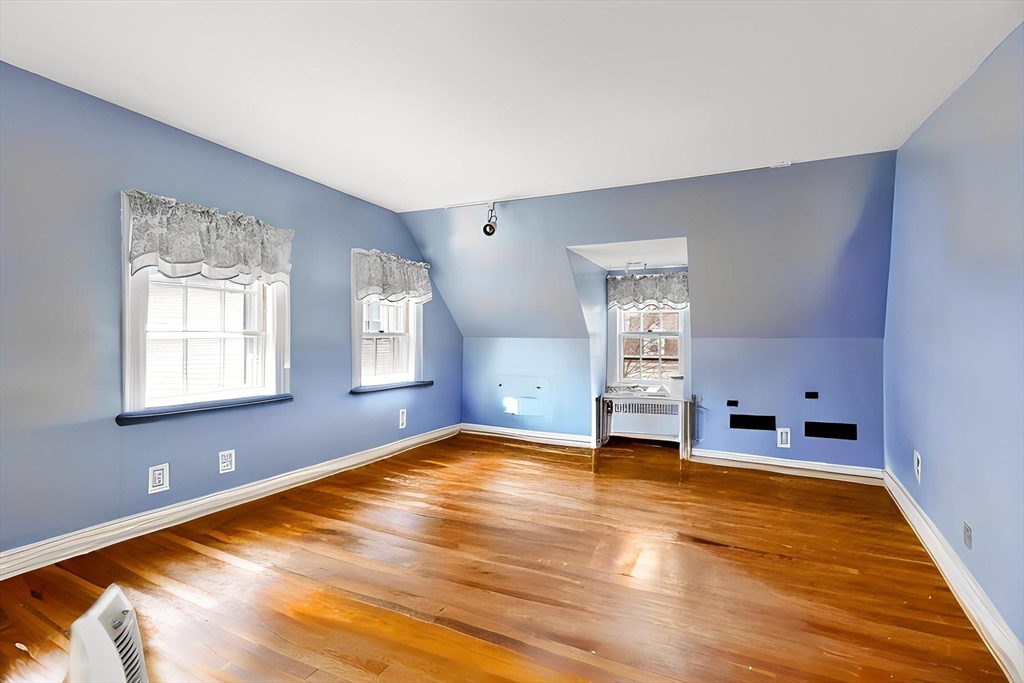 11 Barbara Terrace Watertown, MA 02472 - Photo 15 of 27