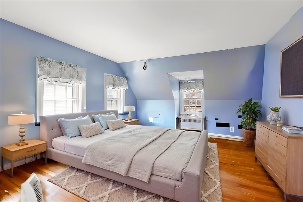 11 Barbara Terrace Watertown, MA 02472 - Photo 16 of 27